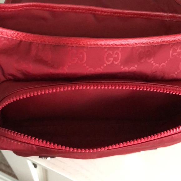 Gucci Tech Canvas Messenger Bag - Picture 5 of 11